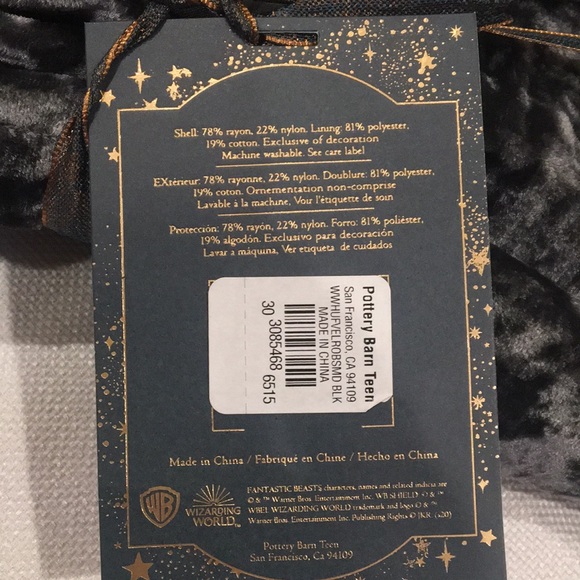 🏰Harry Potter🏰 x Pottery Barn HUFFLEPUFF Teen Velvet Robe - Picture 15 of 16